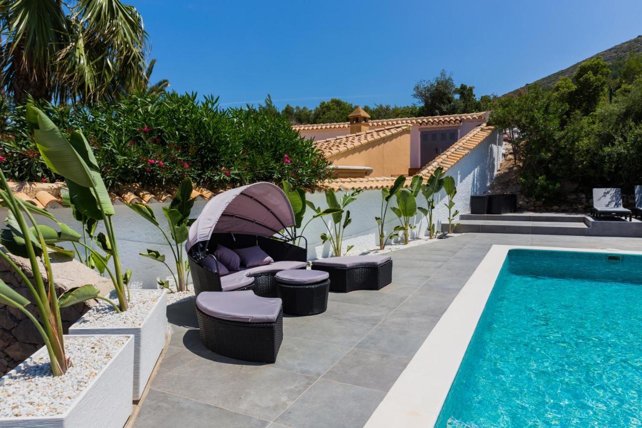 Villa Siesta دينايا المظهر الخارجي الصورة