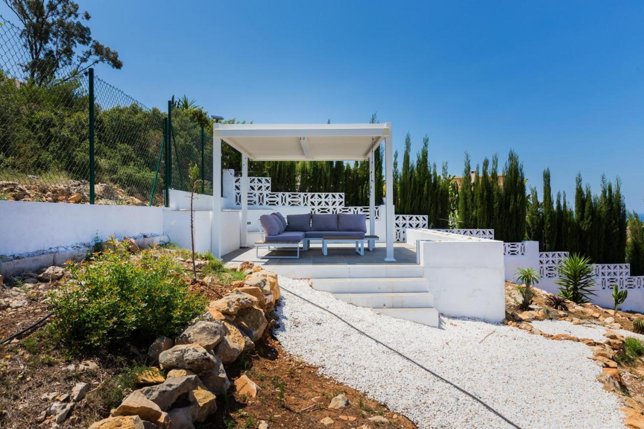 Villa Siesta دينايا المظهر الخارجي الصورة